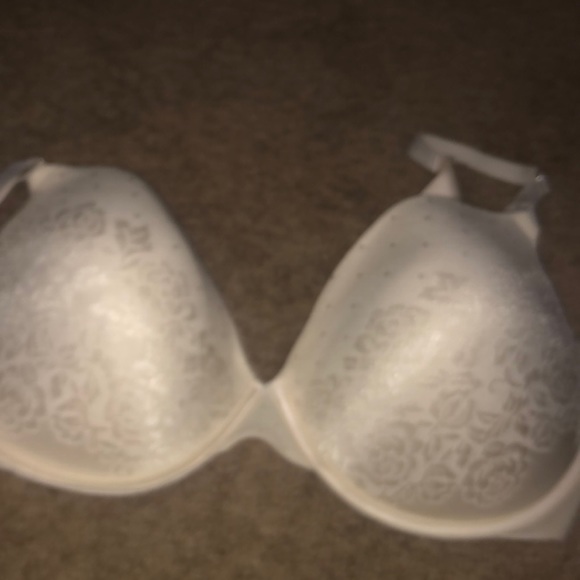 Cream to white 40D bra - Picture 1 of 2